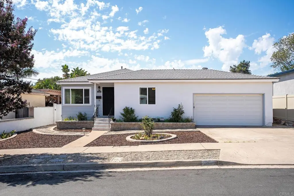 5840 JAN DR, La Mesa, CA — listing photo 1