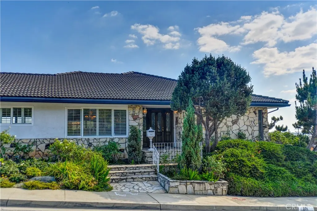 201 E Burke Dr, Montebello, CA — listing photo 1