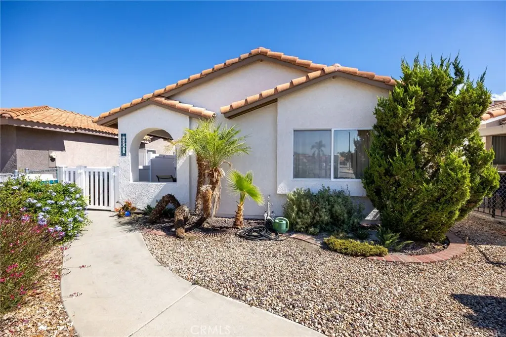 Single Family Residence for sale at 1083 Sombra Way, San Jacinto, CA featuring 2 beds and 2 baths