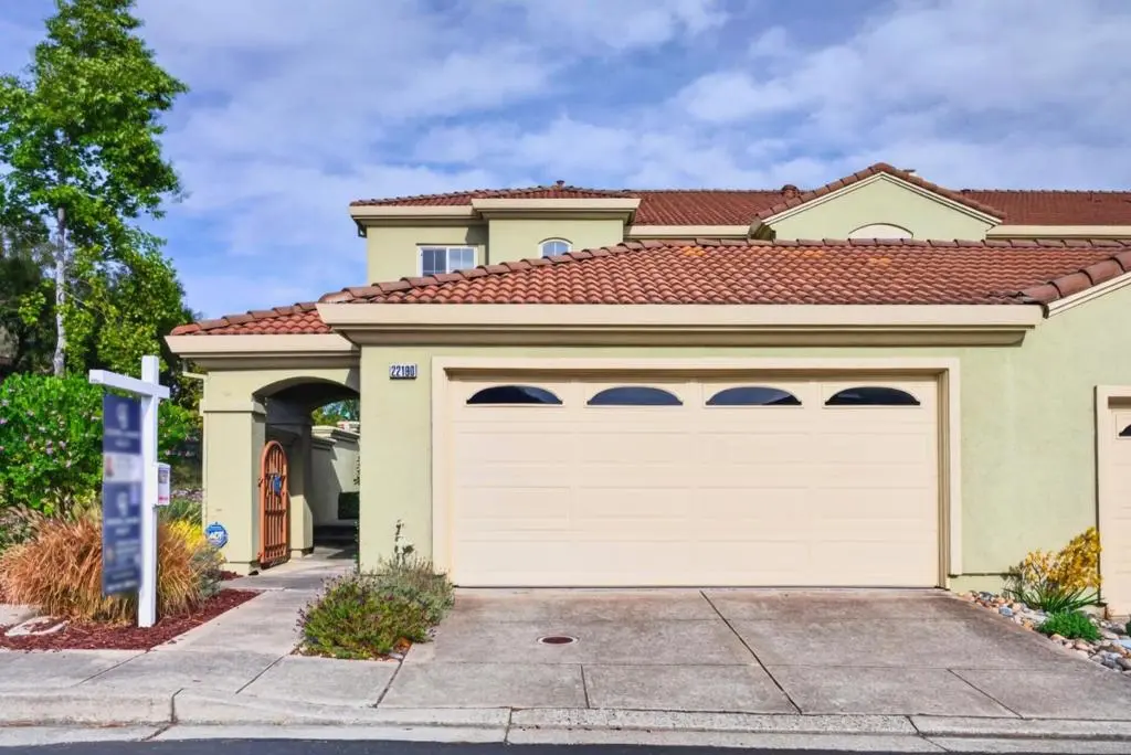 22190 W Lyndon Loop, Castro Valley, CA — listing photo 1