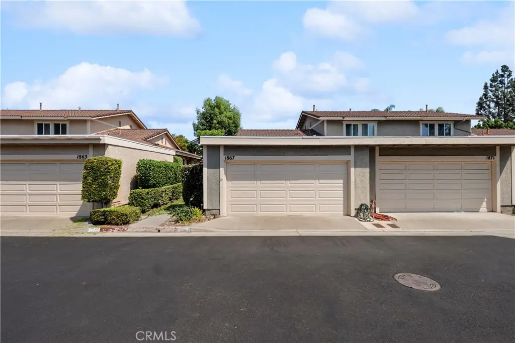 Single Family Residence for sale at 1867 E Belmont Court, Placentia, CA featuring 2 beds and 2 baths
