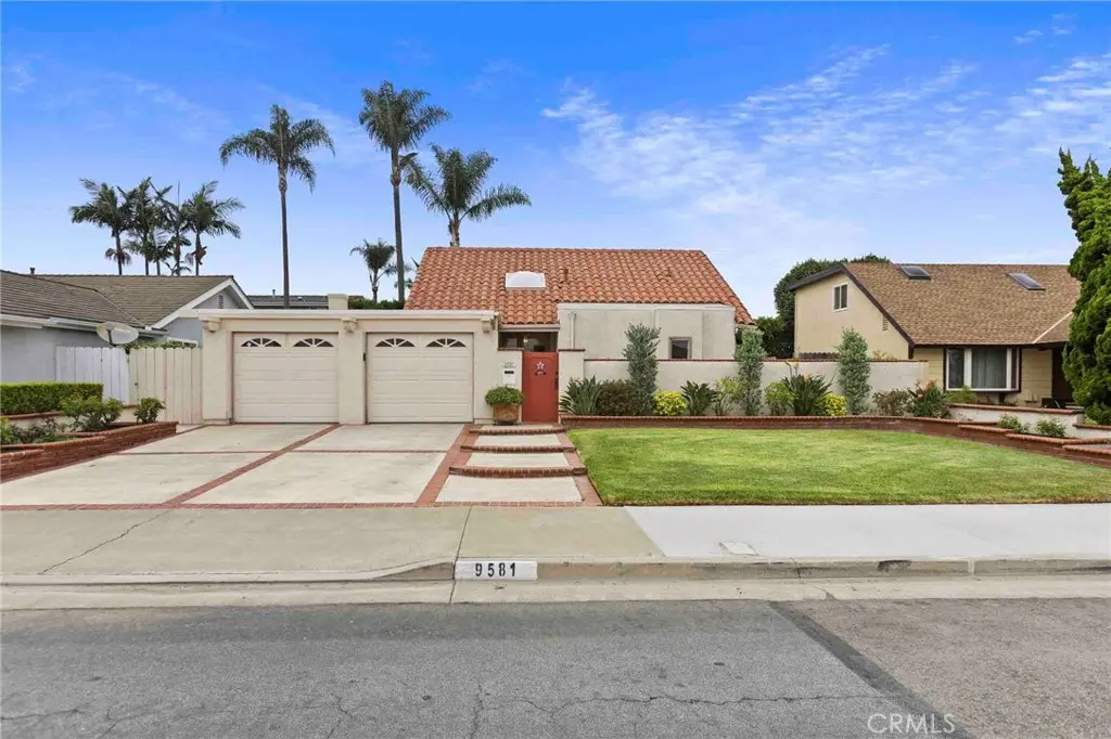 9581 Landfall, Huntington Beach, CA — listing photo 1
