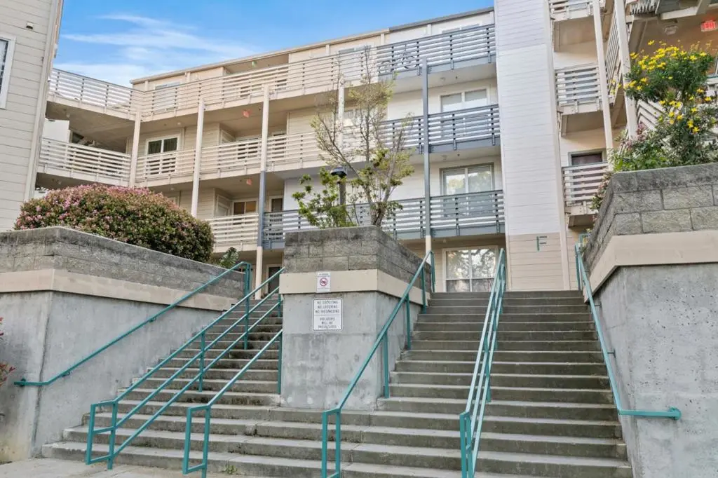 Condominium for sale at 929 E El Camino Real 223F, Sunnyvale, CA featuring 1 bed and 1 bath
