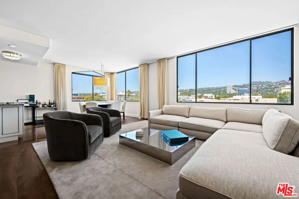 412 N Palm Drive 604, Beverly Hills, CA — listing photo 1