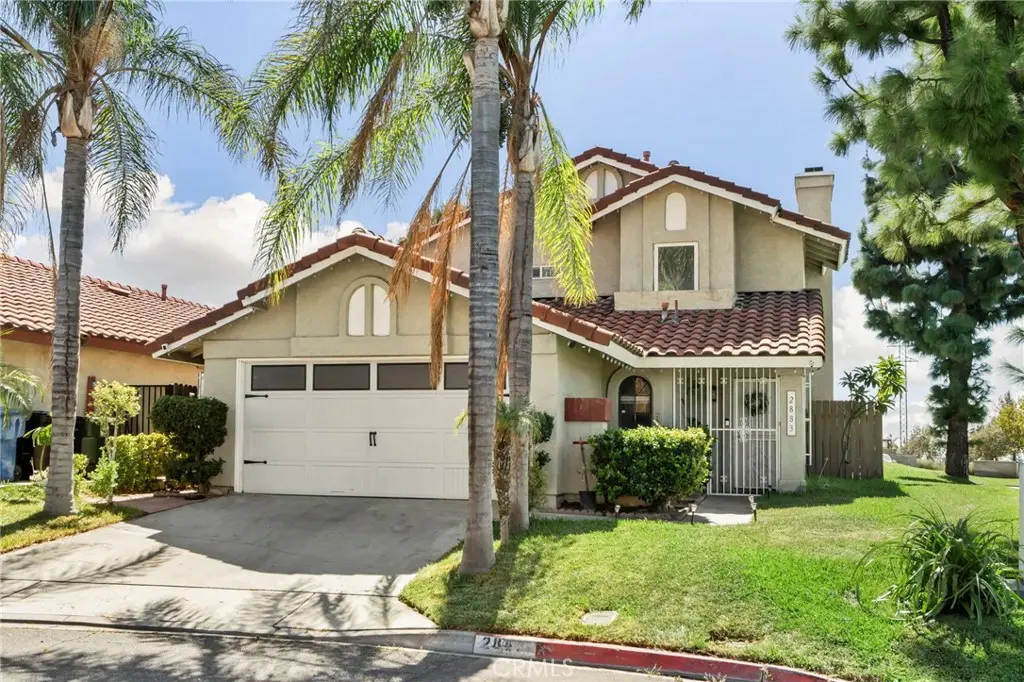 2883 Hollow Glen Circle, Rialto, CA — listing photo 1
