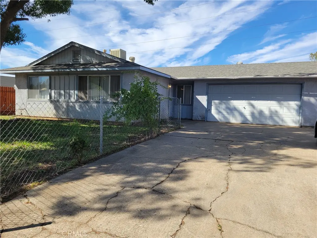 Single Family Residence for rent at 5740 Wynoka, Oroville, CA featuring 3 beds and 1 bath