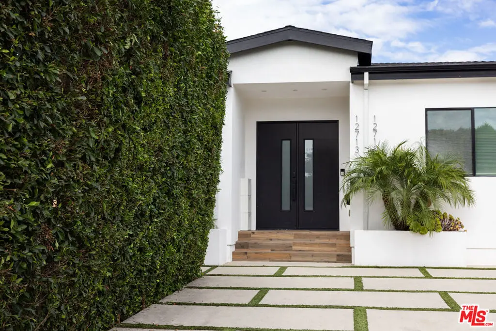 12713 Tiara Street, Valley Village, CA — listing photo 1
