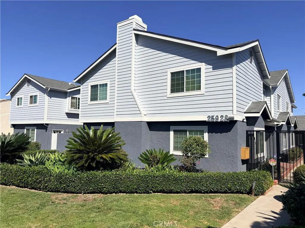 25928 Oak Street #B, Lomita, CA — listing photo 1