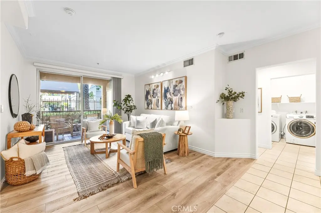 2105 Watermarke, Irvine, CA — listing photo 1