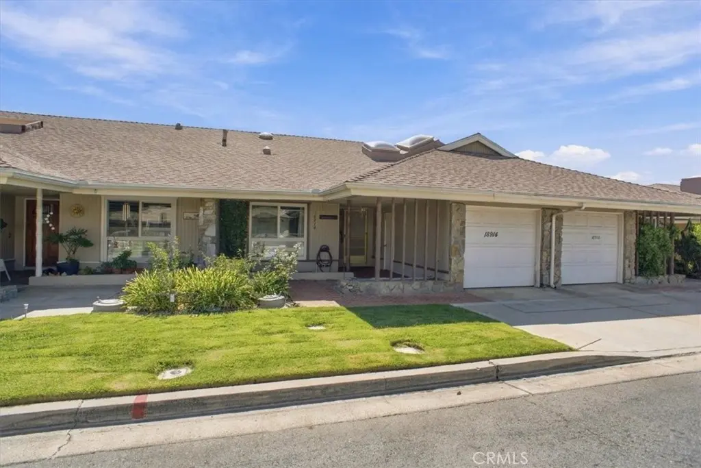 18914 Circle Of The Oaks, Newhall, CA — listing photo 1