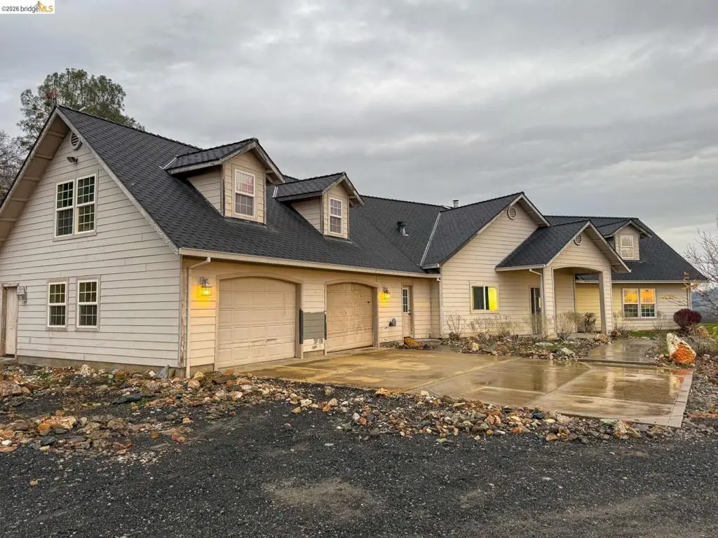 16446 Stamp Mill Loop, Jamestown, CA — listing photo 1