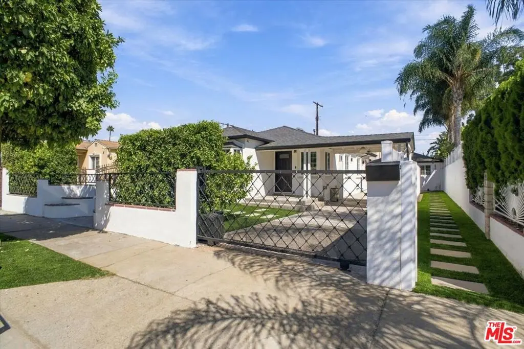 6522 Teesdale Avenue, North Hollywood, CA — listing photo 1