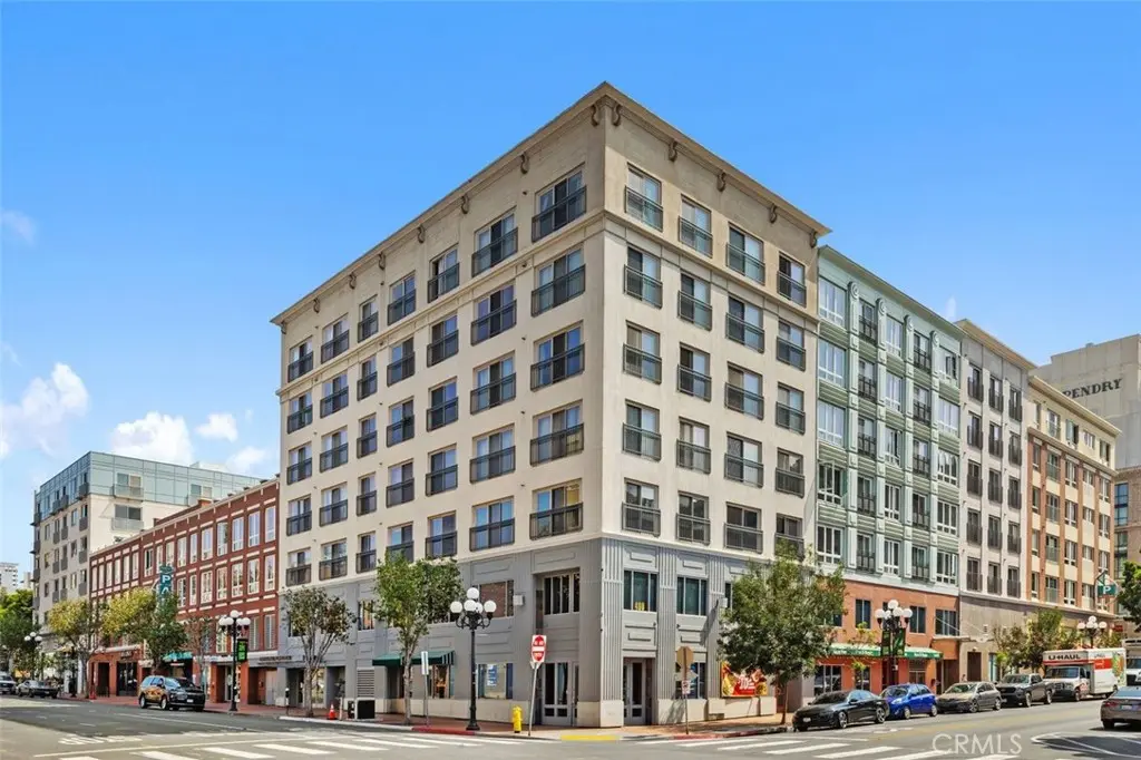 450 J 3191, San Diego, CA — listing photo 1