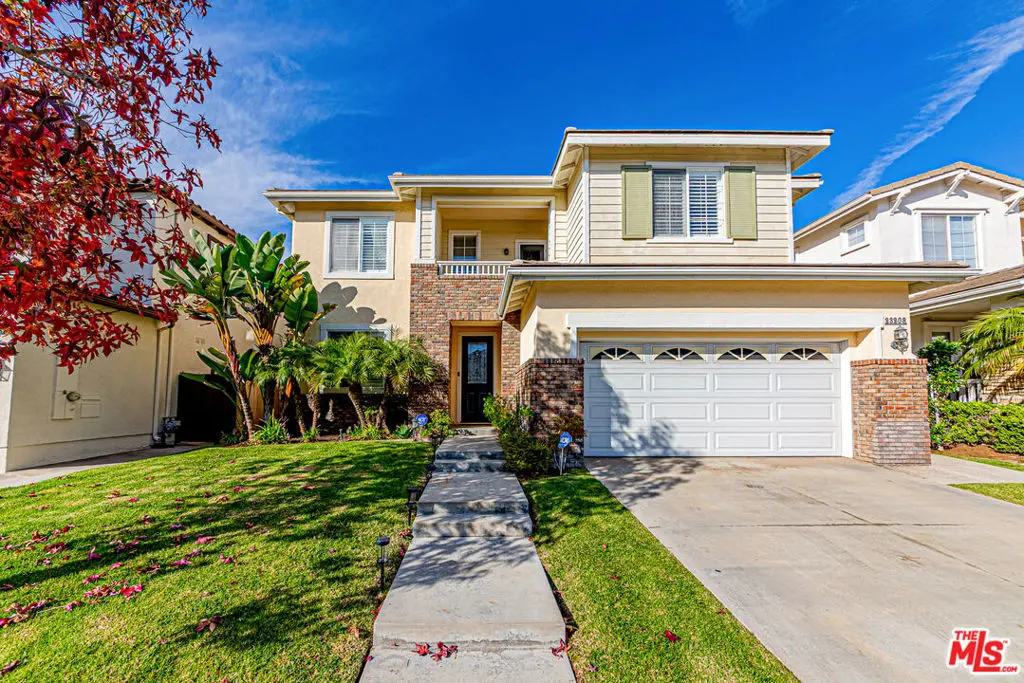 23208 Maple Avenue, Torrance, CA — listing photo 1