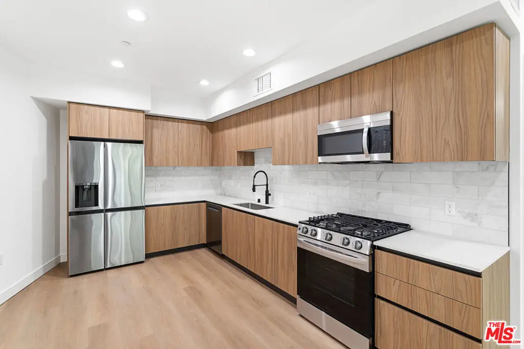 Apartment for rent at 160 Chestnut Street # 101, Pasadena, CA and 1 bath