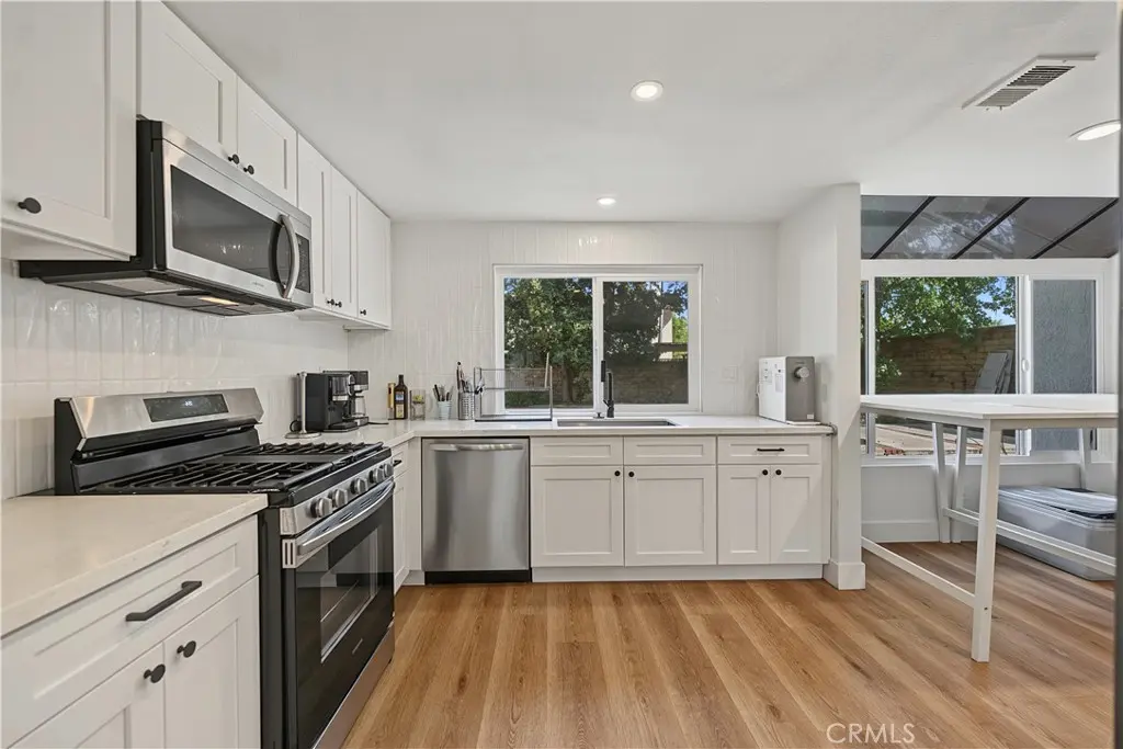 Single Family Residence for rent at 104 Apple Blossom, Brea, CA featuring 4 beds and 3 baths