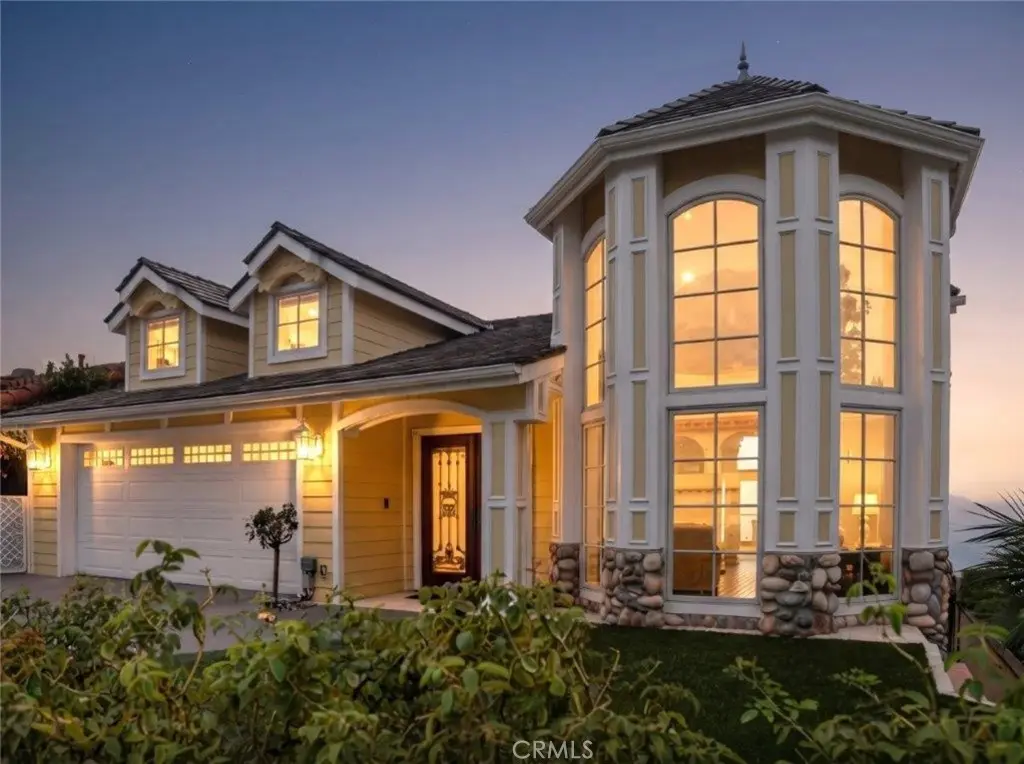 401 S Via Montana, Burbank, CA — listing photo 1