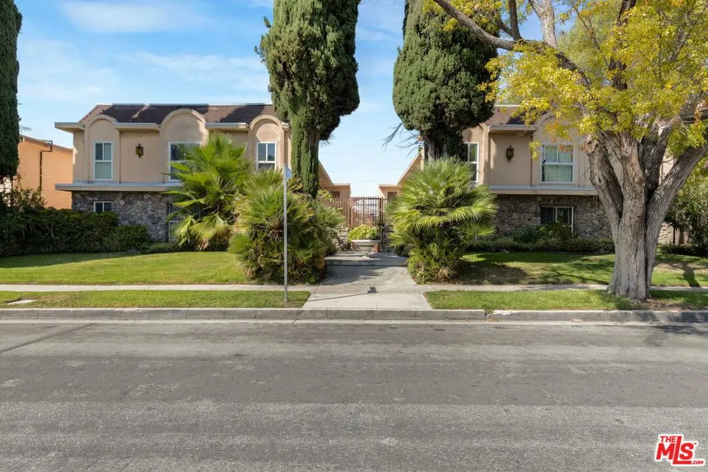 5329 Agnes Avenue, Valley Village, CA — listing photo 1