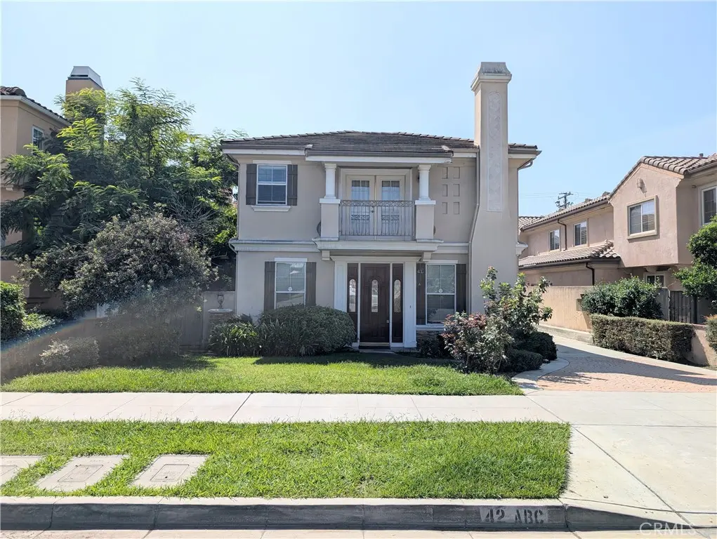 Townhouse for rent at 42 Alta Street A, Arcadia, CA featuring 3 beds and 3 baths