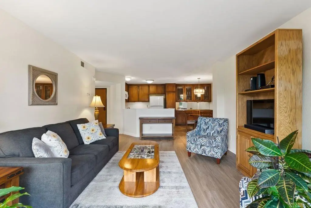 17607 Pomerado Road 101, San Diego, CA — listing photo 1