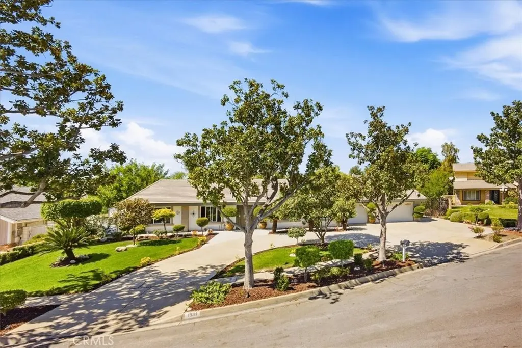 1931 N Redding Way, Upland, CA — listing photo 1