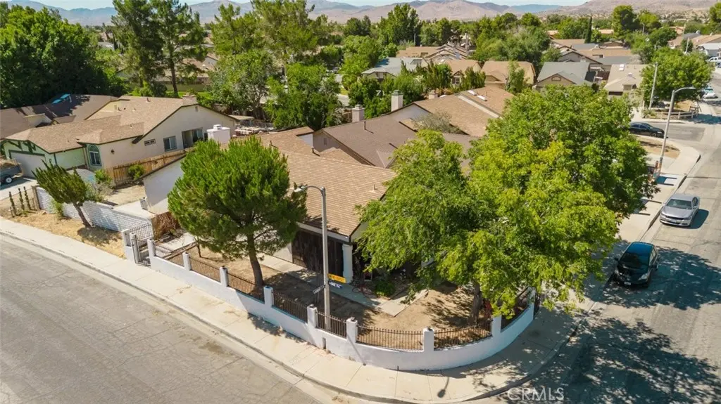 37672 Lasker Avenue, Palmdale, CA — listing photo 1