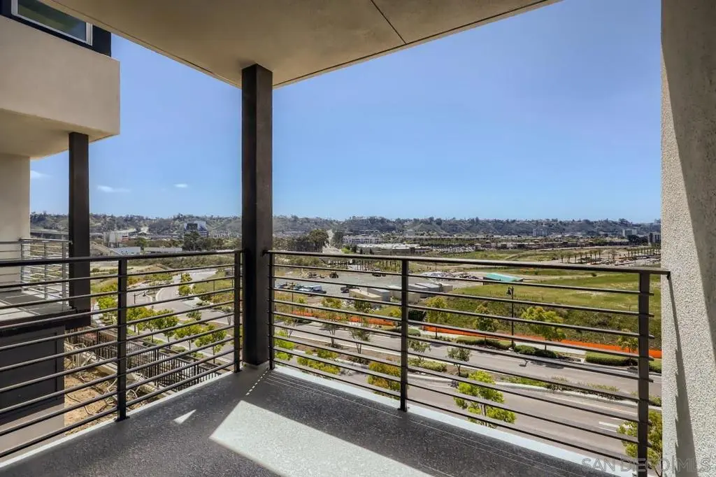 Townhouse for rent at 3051 Marquee Way, San Diego, CA featuring 3 beds and 3 baths