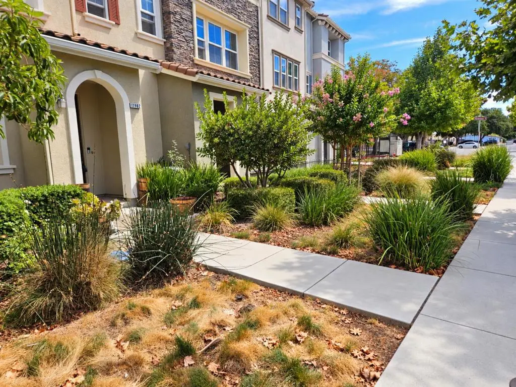 Condominium for sale at 17982 Monterey, Morgan Hill, CA featuring 3 beds and 2 baths