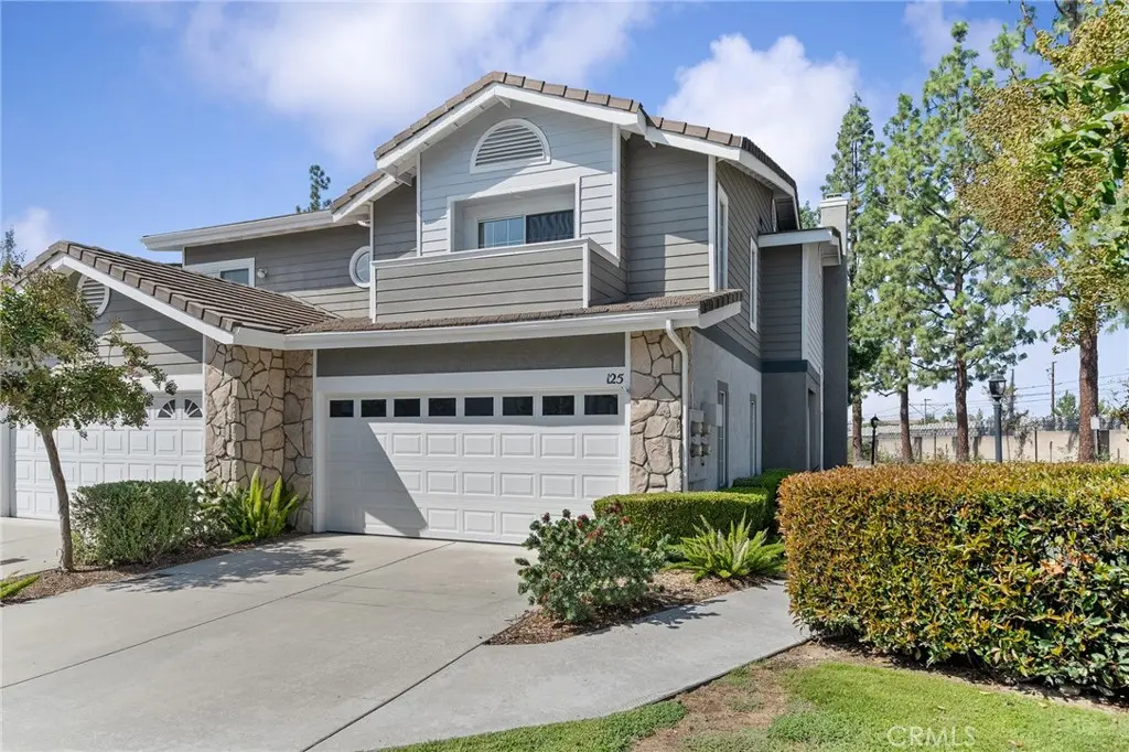 125 Autumn Oaks, Glendora, CA — listing photo 1