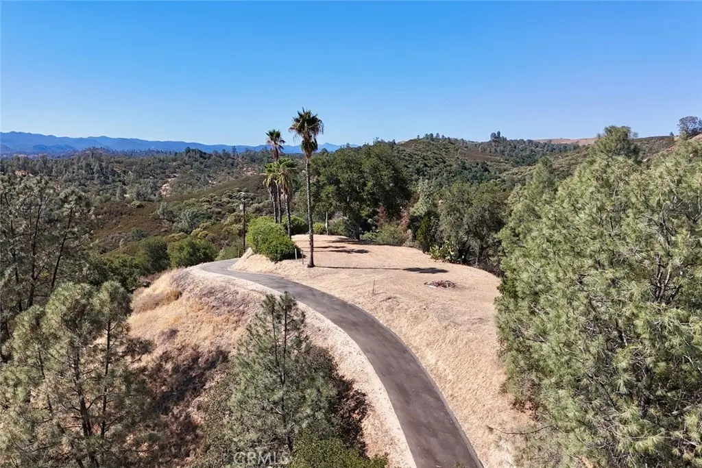 76348 Bryson Hesperia Road, Bradley, CA — listing photo 1