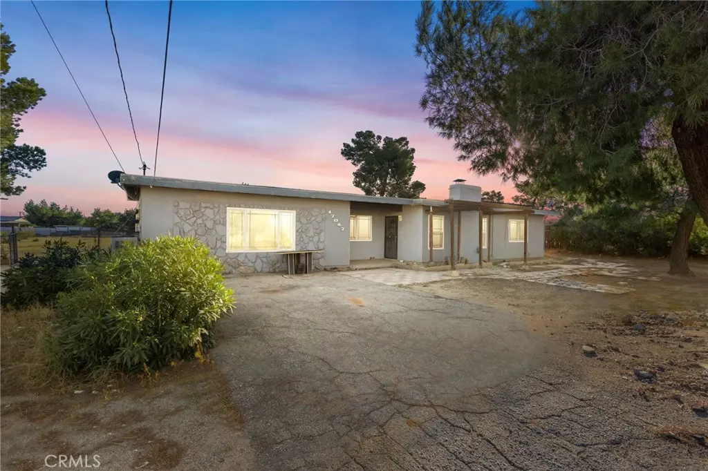 17047 Eucalyptus Street, Hesperia, CA — listing photo 1