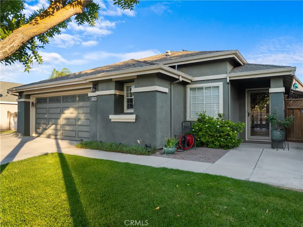 Single Family Residence for sale at 1228 Kingfisher Drive, Patterson, CA featuring 3 beds and 2 baths