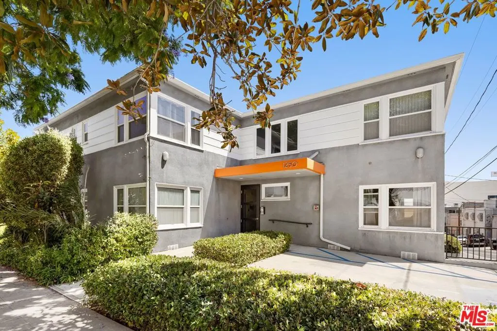 1250 Edris Drive, Los Angeles, CA — listing photo 1