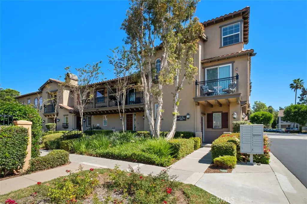 35 Viburnum Way, Ladera Ranch, CA — listing photo 1