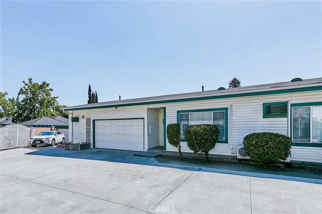 2656 Fairway Avenue 2, Montrose, CA — listing photo 1