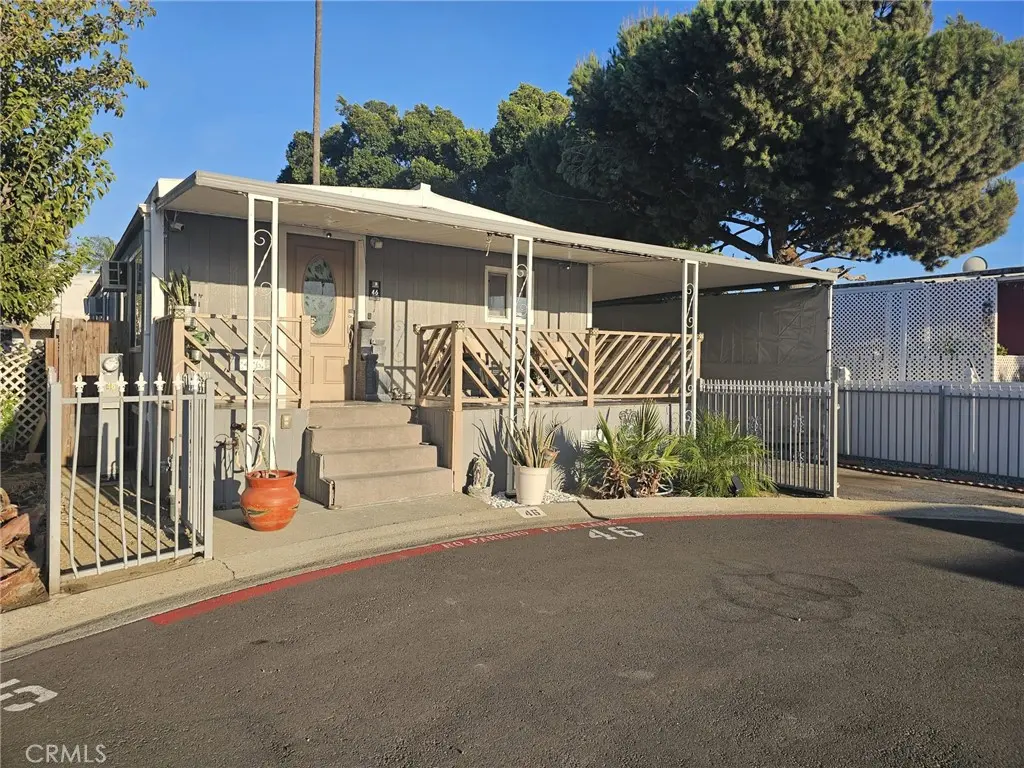 637 Brooks St 46, Ontario, CA — listing photo 1