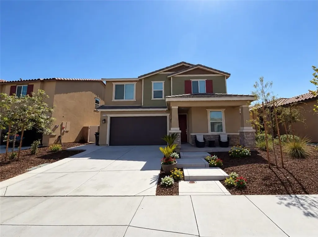 4646 Florence, Lake Elsinore, CA — listing photo 1