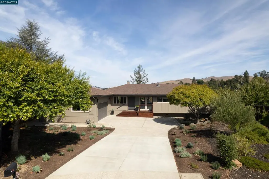 158 Fairfield Pl, Moraga, CA — listing photo 1