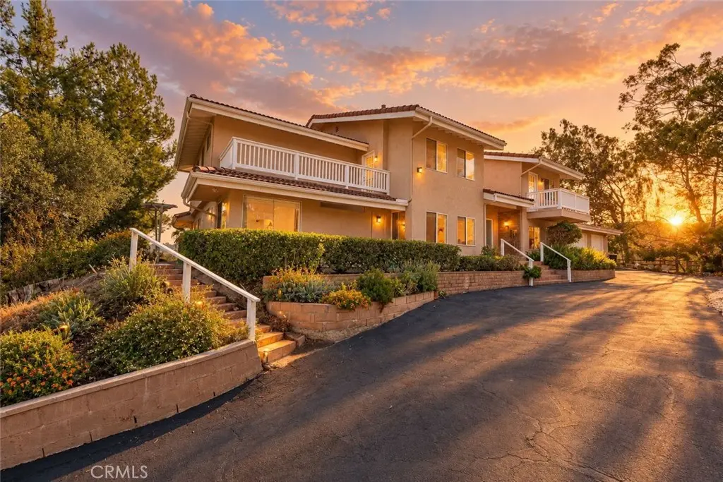 40461 Rock Mountain, Fallbrook, CA — listing photo 1