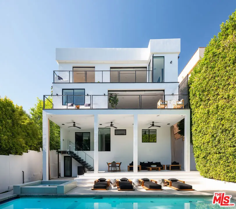 Single Family Residence for sale at 6654 Emmet Terrace, Los Angeles, CA featuring 5 beds and 6 baths