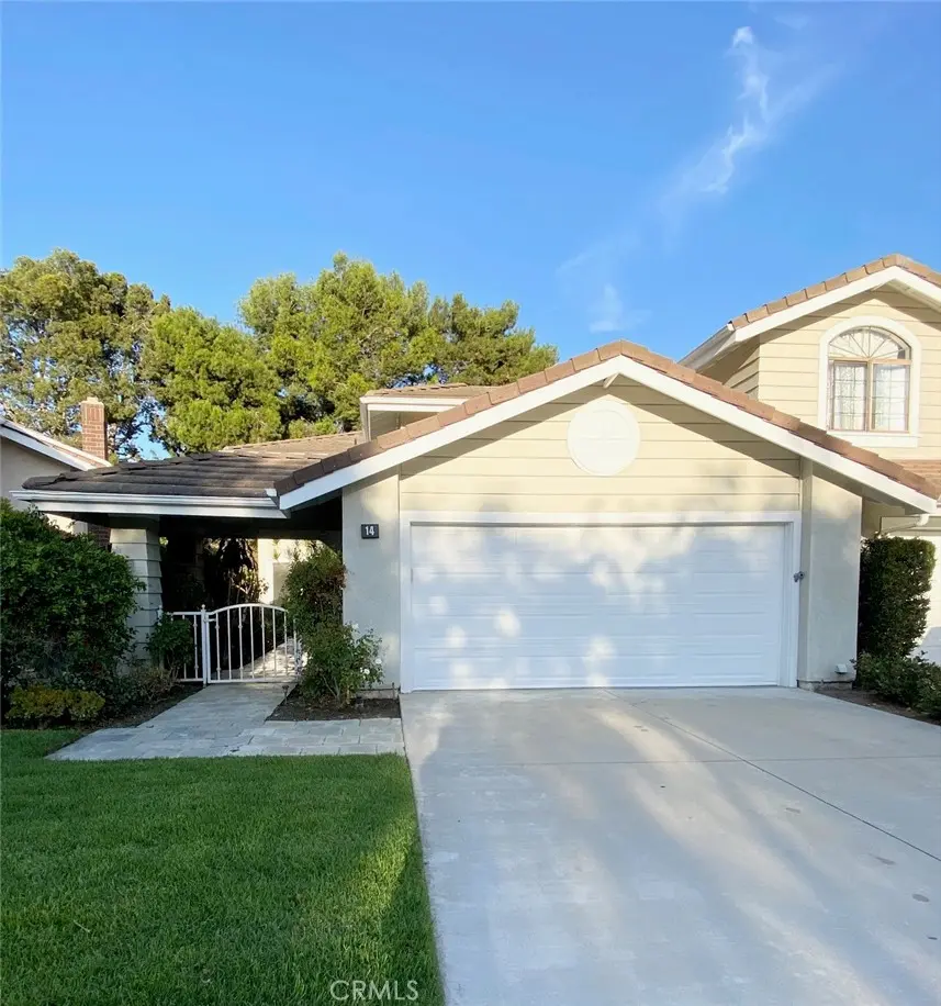 14 Rainbow Lk 3, Irvine, CA — listing photo 1