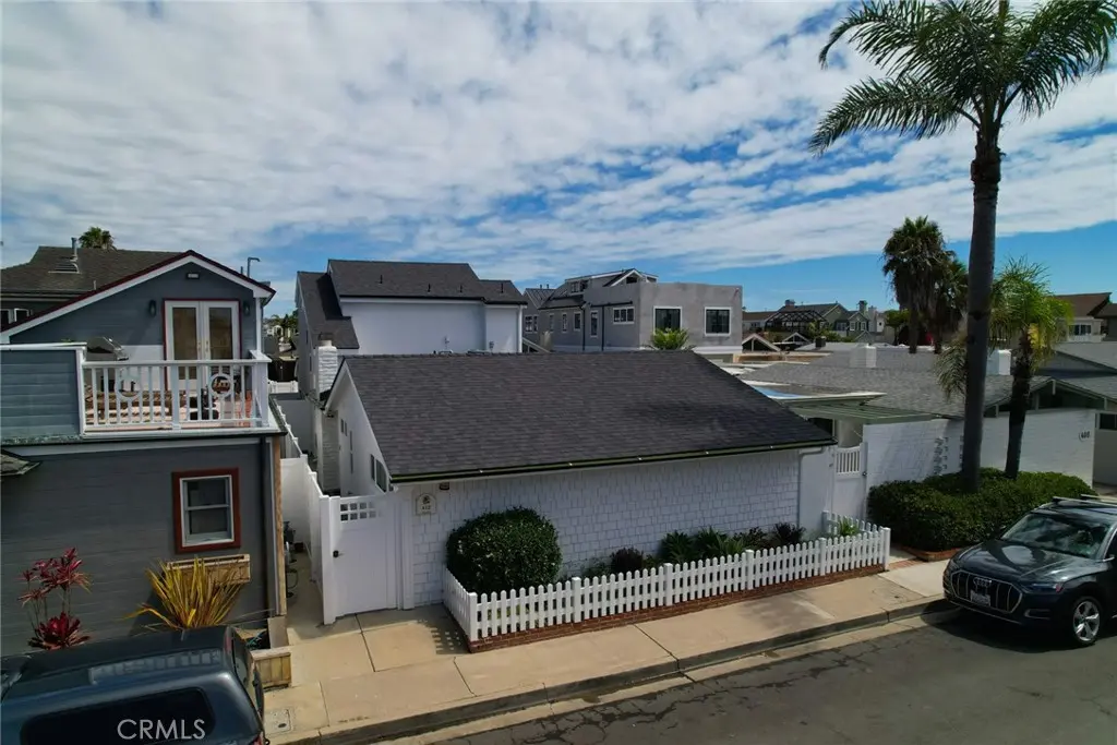 412 Colton Street, Newport Beach, CA — listing photo 1