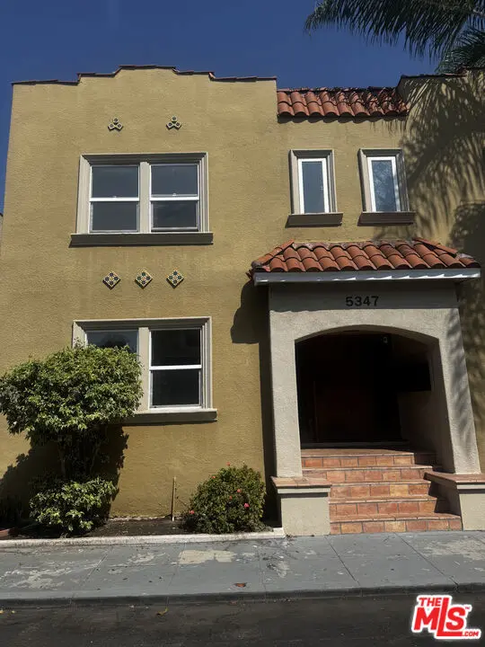 Single Family Residence for rent at 5347 Monroe Street 6, Los Angeles, CA and 1 bath