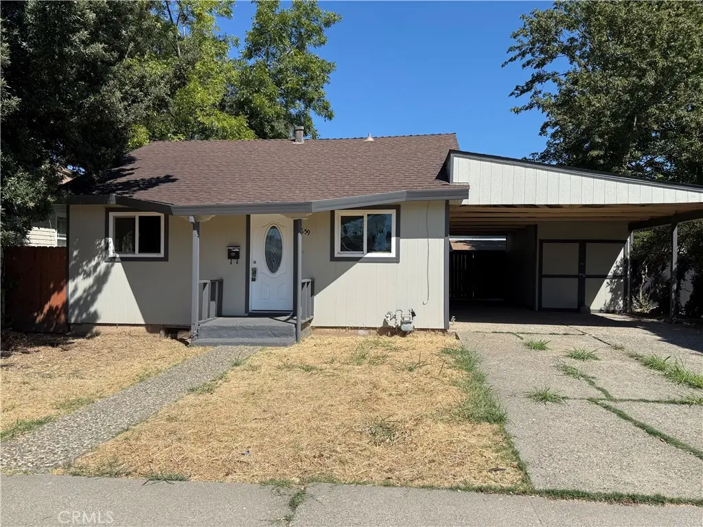 Single Family Residence for rent at 659 ELM STREET, Yuba City, CA featuring 2 beds and 1 bath