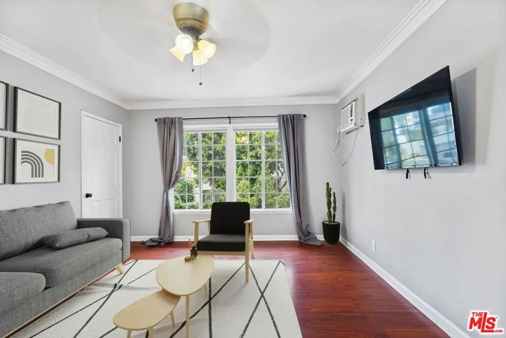 Condominium for rent at 6226 3/4 De Longpre Avenue, Los Angeles, CA featuring 2 beds and 1 bath