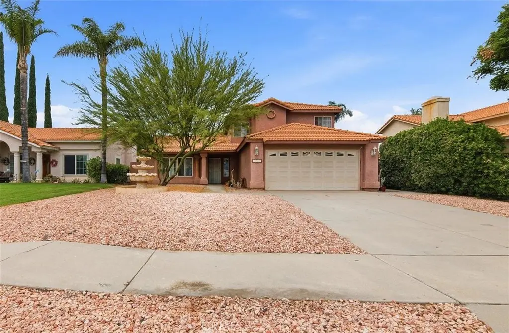 1547 Columbia Street, Redlands, CA — listing photo 1