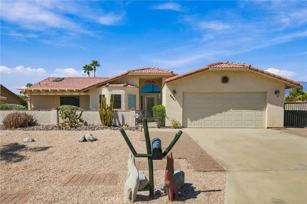 9801 Hoylake, Desert Hot Springs, CA — listing photo 1