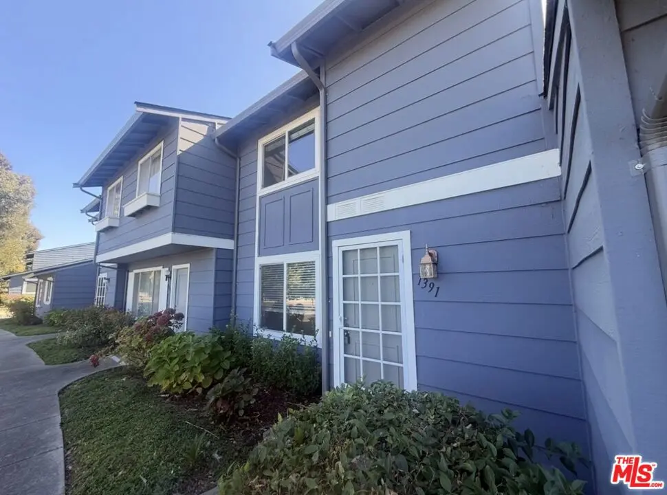 Condominium for sale at 1391 Spring Valley, Livermore, CA featuring 3 beds and 3 baths