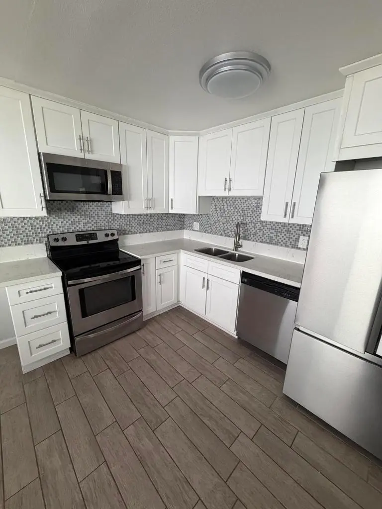 Residential Lease for rent at 1950 S Palm Canyon Drive 151, Palm Springs, Riverside County, CA featuring 2 beds and 2 baths