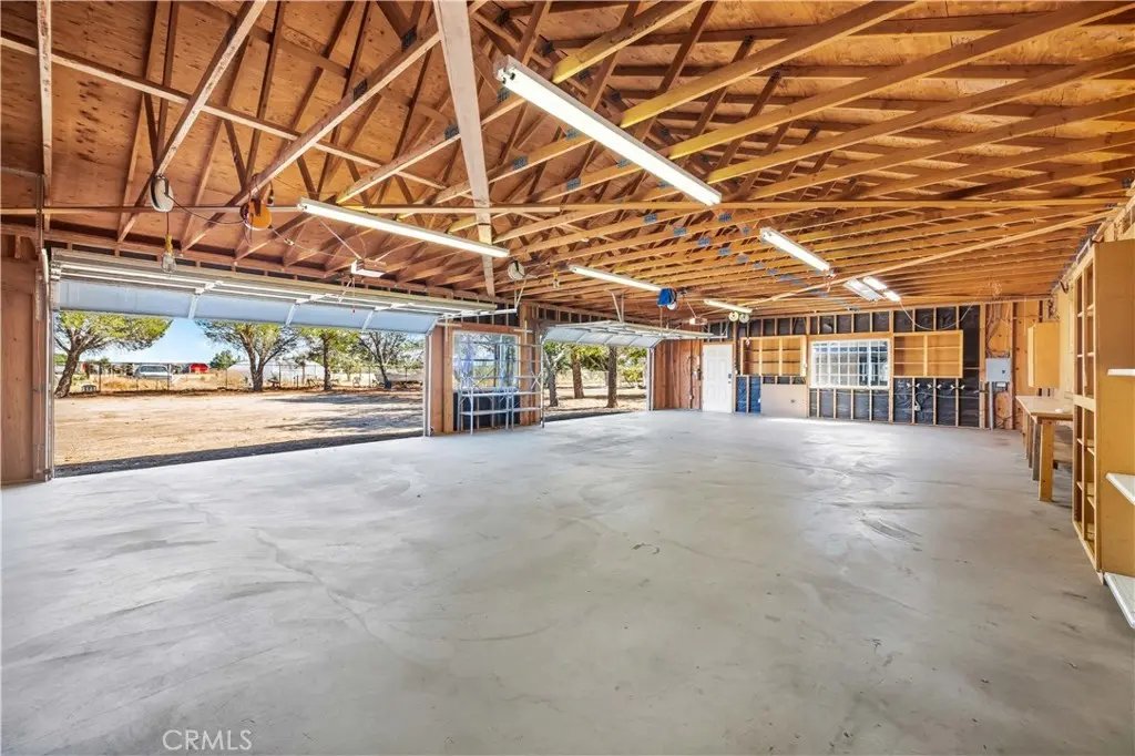 8327 W Avenue I, Lancaster, CA — listing photo 1